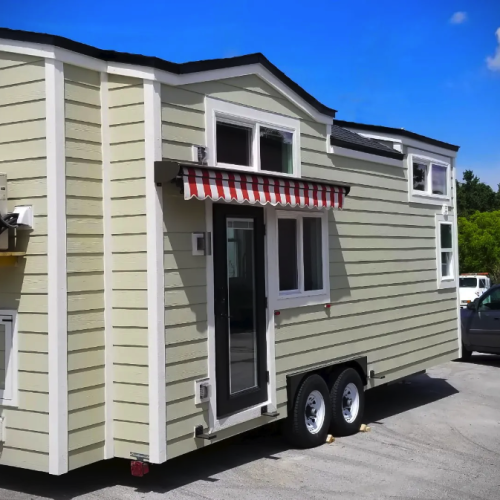 tiny home on wheels